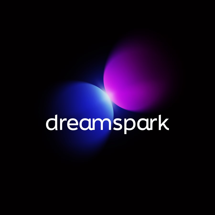 Moe Bennani, former creative director at WeMake and tech entrepreneur Julien Muresianu launched Dreamspark 